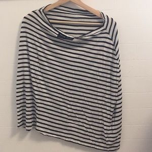 One size Milk Snob nursing cover